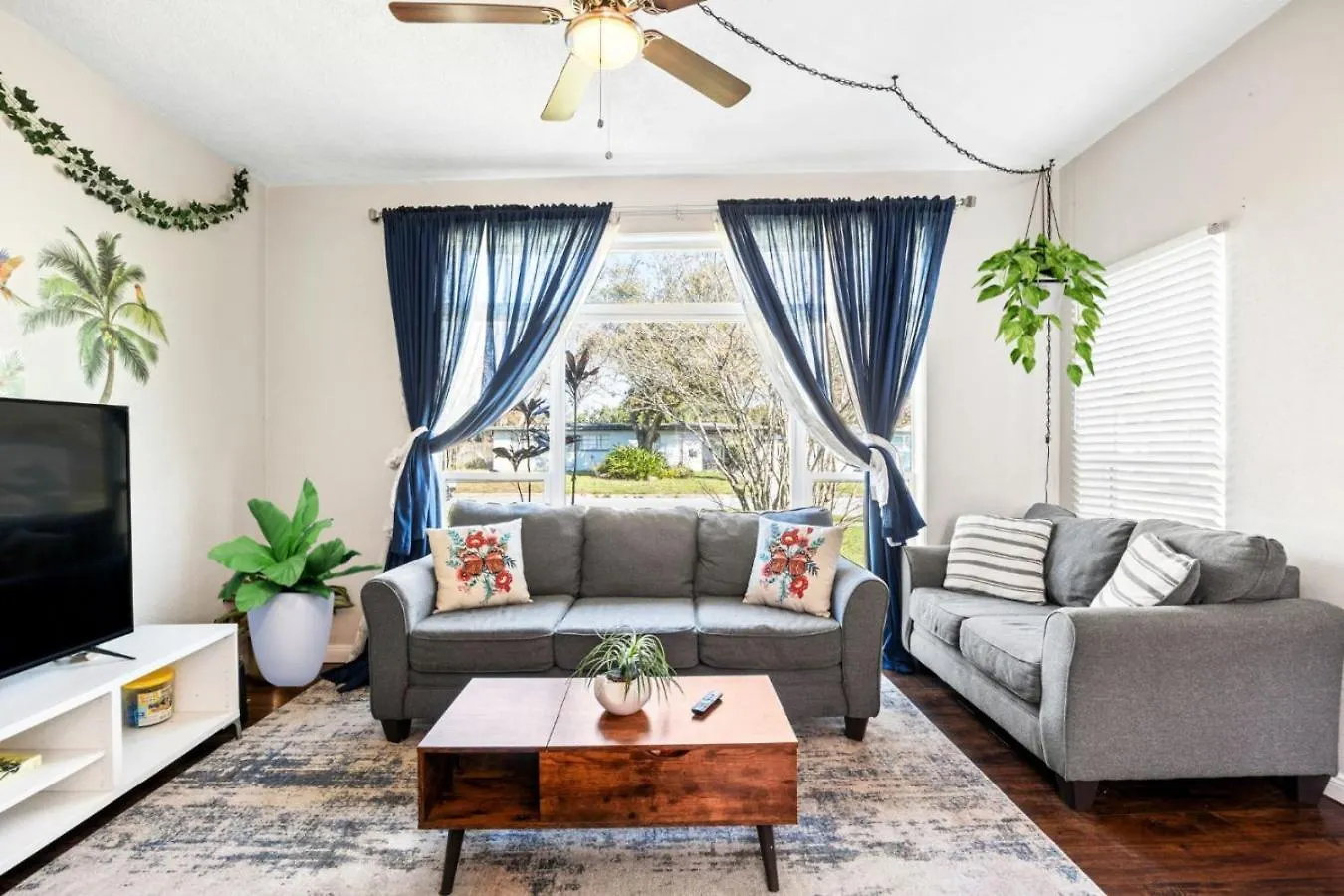 Orlando Airport Vacation Home Pet Friendly Holiday home
